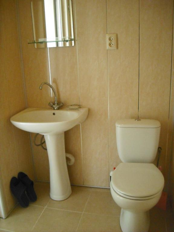 Guest House Econom Mtsʼkhetʼa 部屋 写真
